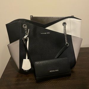Michael Kors Wallet & Bag